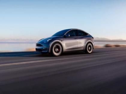 tesla car will be available in india for only rs 20 lakh see full report | टेस्लाची कार फक्त 20 लाखांना मिळणार? कंपनीची सरकारसोबत चर्चा सुरू 