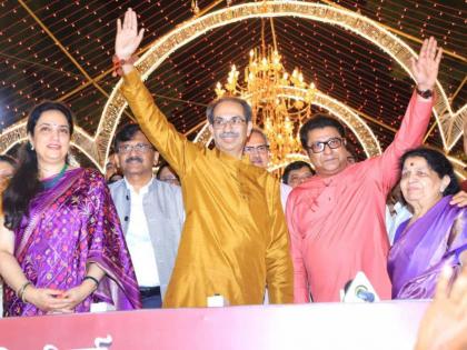 Politics: "क्षण आनंदाचा, सण नात्यांचा" ठाकरे कुटुंबाकडून दिवाळीच्या खास शुभेच्छा! फोटो व्हायरल