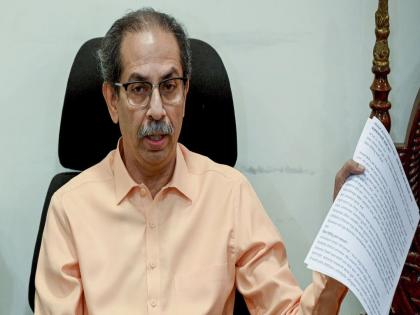 शेतकऱ्यांना न झुलवता तात्काळ कर्जमाफी करा; उद्धव ठाकरेंची राज्य सरकारकडे मागणी - Marathi News | Waive off farmers loans immediately without delay; Uddhav Thackeray demand to the CM Devendra Fadnavis | Latest maharashtra News at Lokmat.com शेतकऱ्यांना न झुलवता तात्काळ कर्जमाफी करा; उद्धव ठाकरेंची राज्य सरकारकडे मागणी - Marathi News | Waive off farmers loans immediately without delay; Uddhav Thackeray demand to the CM Devendra Fadnavis | Latest maharashtra News at Lokmat.com