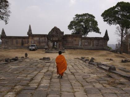 thailand cambodia conflict erupts over 11th century lord shiva temple know about what exactly is the issue and why did the dispute escalate | ११व्या शतकातील शिवमंदिरावरून उफाळला थायलंड-कंबोडिया संघर्ष; नेमके प्रकरण काय, वाद का वाढला? thailand cambodia conflict erupts over 11th century lord shiva temple know about what exactly is the issue and why did the dispute escalate | ११व्या शतकातील शिवमंदिरावरून उफाळला थायलंड-कंबोडिया संघर्ष; नेमके प्रकरण काय, वाद का वाढला?