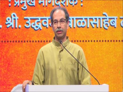 Uddhav Thackeray Live: We have a crowd of righteous people and they have a gang of thiefs; Harsh criticism of Uddhav Thackeray | आपल्याकडे निष्टावंतांची गर्दी तर त्यांच्याकडे गार्दी लोकांची टोळी; उद्धव ठाकरेंची खोचक टीका