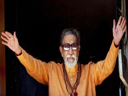 After 25 years Balasaheb Thackeray's photo on Congress-NCP posters, banners | २५ वर्षांनंतर काँग्रेस-राष्ट्रवादीच्या पोस्टर, बॅनर्सवर बाळासाहेब ठाकरे यांचे फोटो