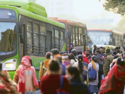 Thane transport is suffering from a shortage of vehicles, incurring a loss of five lakhs per day | ठाणे परिवहनचे चाक खोलात, प्रतिदिन पाच लाखांचे नुकसान Thane transport is suffering from a shortage of vehicles, incurring a loss of five lakhs per day | ठाणे परिवहनचे चाक खोलात, प्रतिदिन पाच लाखांचे नुकसान