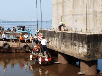 A dead body of a man was found in Kalwa creek near Bhiwandi | भिवंडीजवळील कळवा खाडीत आढळला पुरुषाचा मृतदेह