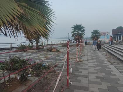 some part of gaimukh chowpatty was destroyed in thane | गायमुख चौपाटीचा काही भाग खचला; नागरिकांच्या सुरक्षिततेसाठी परिसरात लावली धोकापट्टी