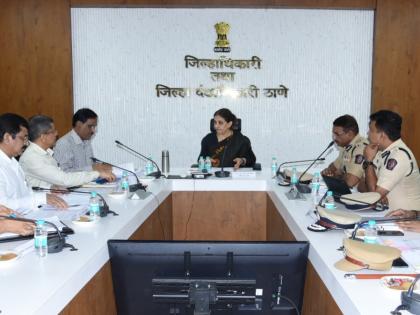 Be vigilant to avoid accidents during monsoons in Thane district Guardian Secretary Sujata Saunik | ठाणे जिल्ह्यात पावसाळ्यात दुर्घटना घडू नयेत, यासाठी दक्ष रहा- पालक सचिव सुजाता सौनिक