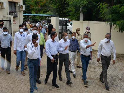 The same grind again during the visit of the Central Committee | केंद्रीय समितीच्या दौऱ्यात पुन्हा तेच दळण