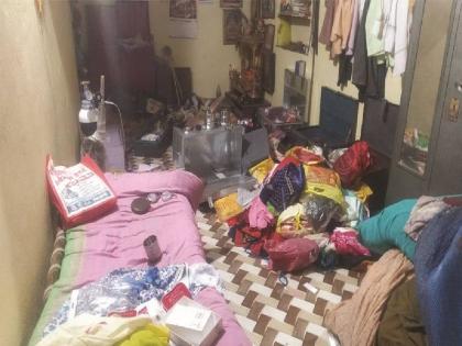 Robbery at a farmer's house in Bhalgaon 3.70 lakh instead of Lampas, incident at Bhalgaon | भालगाव येथील शेतकऱ्याच्या घरावर दरोडा; ३़ ७० लाखांचा ऐवज लंपास, भालगाव येथील घटना 