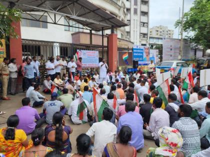 A protest was held in front of the Bhiwandi Municipal Headquarters of the Shramjivi Ryat Labor Association | श्रमजीवी रयत कामगार संघटनेचे भिवंडी महापालिका मुख्यालय समोर ठिय्या आंदोलन