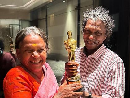 'It feels like coming home now', Oscar's doll in the hands of Bowman and Belli | बोमन अन् बेलीच्या हाती 'ऑस्कर'; नेटीझन्ससह सेलिब्रिटींनाही भावलं 'गोड हसू'