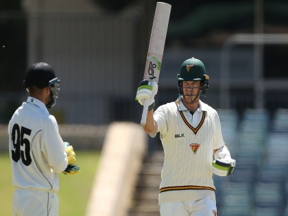 Tim Paine Ends 13-Year Century-Drought in First-Class Cricket, Scores Hundred in Marsh Sheffield Shield 2019 | ऑस्ट्रेलियाच्या कर्णधारानं 13 वर्षांनंतर झळकावलं शतक