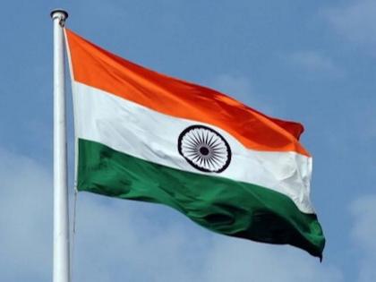 As many as 68 thousand flags are defective in Buldana district! Khamgaon Municipality canceled 5 thousand 200 flags | बुलडाणा जिल्ह्यात तब्बल ६८ हजार ध्वज सदोष! खामगाव पालिकेने केले पाच हजार २०० ध्वज रद्द