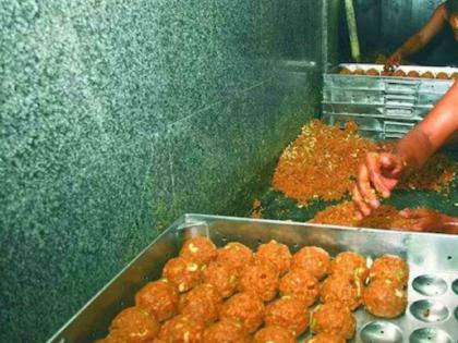 Tirupati ghee is hot! Allegation of adulteration of temple ladoo due to purchase of cheap ghee | तिरुपतीचे तूप तापले! स्वस्त तूपखरेदीमुळे मंदिराच्या लाडूत भेसळ झाल्याचा आराेप