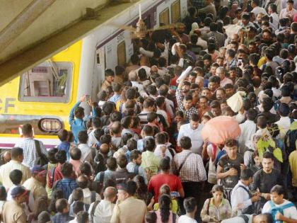 Central Railway Rambharose for Harassing Passengers Confusion of indicator, local times also forever  | प्रवाशांचा छळ मांडणारी मध्य रेल्वे रामभरोसे; इंडिकेटरचा, लोकलच्या वेळांचा गोंधळही कायमचाच 