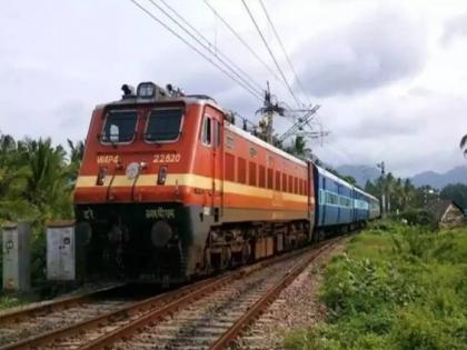 Central Railway will provide cheap food to passengers during summer season | मध्य रेल्वे प्रवाशांना उन्हाळी हंगामात स्वस्त दरात जेवण पुरवणार