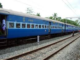 Outbreak of sound contamination from Western Railway, Capital, Durantola Modern 'Power Car' | पश्चिम रेल्वेतून ध्वनिप्रदूषण हद्दपार, राजधानी, दुरांतोला आधुनिक ‘पॉवर कार’