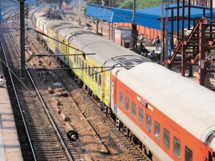 793 chain pulling passengers fined Latemark for 198 trains | चेन पुलिंग करणाऱ्या ७९३ प्रवाशांना दंड! १९८ गाड्यांना लेटमार्क