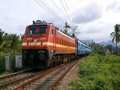 Why is the train speed faster at night than during the day?; You will be surprised to hear 3 reasons | दिवसाच्या तुलनेत रात्री ट्रेनचा वेग अधिक का असतो?; ३ कारणं ऐकून आश्चर्य वाटेल