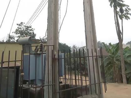 Transformer has been installed in Pangarkheda field | ...अखेर पांगरखेडा शिवारात बसविले रोहित्र