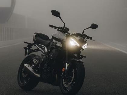 bike triumph will be launch their new bike street triple 765 range in india next month | Upcoming Triumph Bike : ट्रायम्फ स्ट्रीट ट्रिपल 765 रेंज बाईक पुढील महिन्यात लॉन्च होणार; जाणून घ्या काय असेल खास?