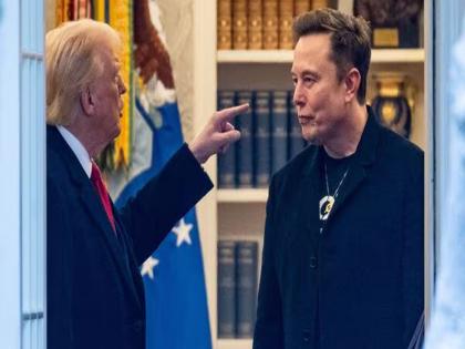US President Donald Trump has criticized Tesla CEO Elon Musk's decision to launch a new political party | इलॉन मस्क यांची गाडी रुळावरून घसरलीय; हे पाऊल हास्यास्पद, डोनाल्ड ट्रम्प यांनी उडवली खिल्ली