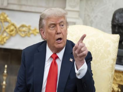 We will impose another 10% tariff if we oppose it; President Donald Trump threatens BRICS countries | आम्हाला विरोध केला तर आणखी १०% टॅरिफ लावू; राष्ट्राध्यक्ष डोनाल्ड ट्रम्प यांची ब्रिक्स देशांना धमकी We will impose another 10% tariff if we oppose it; President Donald Trump threatens BRICS countries | आम्हाला विरोध केला तर आणखी १०% टॅरिफ लावू; राष्ट्राध्यक्ष डोनाल्ड ट्रम्प यांची ब्रिक्स देशांना धमकी