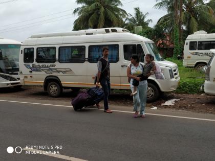 Taxi operators stay off road after Govt. denies Scrapping Goa Miles | अन्यथा गोव्यात पर्यटक टॅक्सी रस्त्यावर धावणारच नाही!