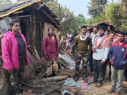 Five families out at midnight roof was gone, but life was spared | हत्ती आले पळापळा...! मध्यरात्री पाच कुटुंबे सैरावैरा; डोक्यावरचे छत गेले, पण जीव थोडक्यात वाचला 