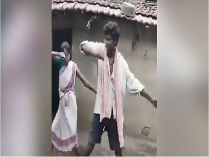 Awesome! Husband And Wife Dance Video Viral On Twitter-SRJ | जबरदस्त ! नवरा बायकोने असा काय केला डान्स,बॉलिवूड कलाकारांनाही देतायेत टक्कर