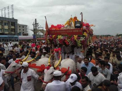 Drivers use alternative route change in traffic for Sant Tukaram Maharaj Palkhi ceremony | वाहनचालकांनो पर्यायी मार्गाचा वापर करा, संत तुकाराम महाराज पालखी सोहळ्यासाठी वाहतुकीत बदल