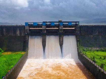 Kolhapur: तुळशी धरणातून पाण्याचा विसर्ग सुरु, नदीकाठच्या ग्रामस्थांना सतर्कतेचा इशारा Kolhapur: तुळशी धरणातून पाण्याचा विसर्ग सुरु, नदीकाठच्या ग्रामस्थांना सतर्कतेचा इशारा
