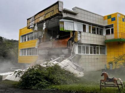 russia biggest earthquake since 1952 no major damage more severe aftershocks expected | रशियात १९५२ नंतरचा सर्वांत मोठा भूकंप; मोठे नुकसान नाही, भूकंपाचे आणखी तीव्र धक्के जाणवणार russia biggest earthquake since 1952 no major damage more severe aftershocks expected | रशियात १९५२ नंतरचा सर्वांत मोठा भूकंप; मोठे नुकसान नाही, भूकंपाचे आणखी तीव्र धक्के जाणवणार