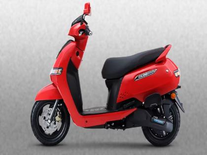 tvs iqube electric scooter sales crossed 50000 units in 2022 | 'ही' स्वस्त भारतीय इलेक्ट्रिक स्कूटर घेण्यासाठी लोकांची गर्दी! 50 हजारांहून अधिक विक्री; जाणून घ्या किंमत...