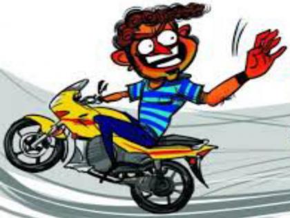 He stolen a two wheeler who sold vehicle on the site | तो चोरायचा खरेदी विक्रीच्या साईटवर स्वत:च विकलेली गाडी