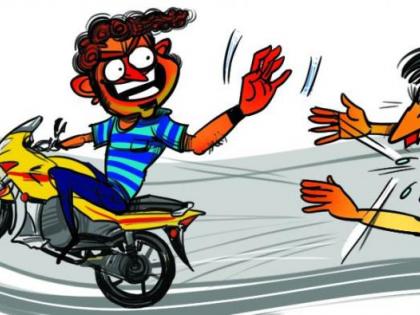 Theft of the car with three bikes | तीन दुचाकींसह कारची चोरी