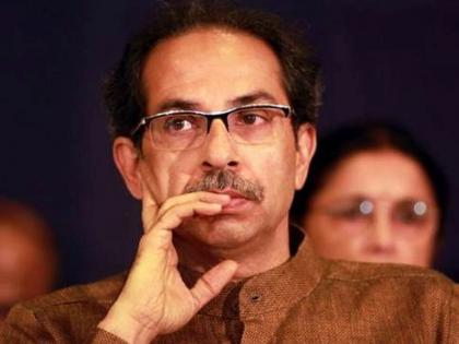 Shiv Sena worker ignores cm uddhav thackerays appeal huge crowd in marriage | मुख्यमंत्र्यांच्या आवाहनाला शिवसैनिकाकडूनच तिलांजली; लग्नसोहळ्यात तोबा गर्दी