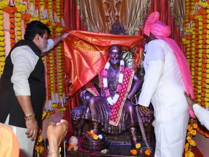 Chhatrapati Shivaji Maharaj temple should be built in every district, Minister Uday Samant also promised help | प्रत्येक जिल्ह्यात छत्रपती शिवाजी महाराजांचे मंदिर व्हावे, मंत्री उदय सामंतांनी मदतीचेही दिले आश्वासन