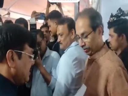 Uddhav Thackeray and BJP MLA Praveen Darekar were having conversation in Maharashtra Monsoon Session 2025 | "तुला पक्षात यावं लागेल"; उद्धव ठाकरेंच्या ऑफरवर प्रवीण दरेकर म्हणाले, "मी बाळासाहेबांचा शिवसैनिक" Uddhav Thackeray and BJP MLA Praveen Darekar were having conversation in Maharashtra Monsoon Session 2025 | "तुला पक्षात यावं लागेल"; उद्धव ठाकरेंच्या ऑफरवर प्रवीण दरेकर म्हणाले, "मी बाळासाहेबांचा शिवसैनिक"
