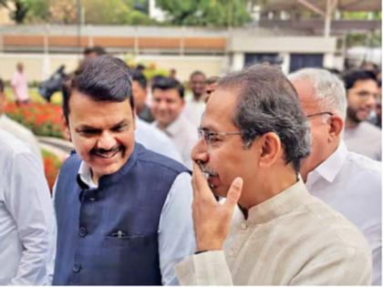 Devendra Fadnavis, Uddhav Thackeray Display Rare Bonhomie At Vidhan Bhavan | देवेंद्र फडणवीस- उद्धव ठाकरेंमध्ये हितगुज अन् सुधीर मुनगंटीवारांची ऑफर!