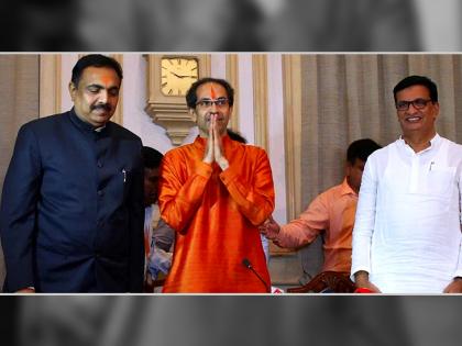 Uddhav Thackeray expresses Emotional thoughts over OBC Reservation in Maharashtra Supreme Court | ओबीसी आरक्षणाचे शिवधनुष्य ज्यांनी पेलले, त्यांचे धन्यवाद द्यावे तितके कमीच- उद्धव ठाकरे