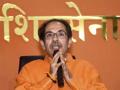 Give 300 sq ft house to people who lives in slum shiv sena mla sunil prabu demands to cm uddhav thackeray | 'मुंबईतील झोपडपट्टीधारकांना 300 चौफूटांचे घर द्या'