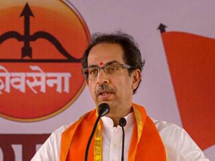 Thackeray stuck in traffic; Shivsainik stayed for three hours for the meeting | उद्धव ठाकरे वाहतूककोंडीत अडकले; शिवसैनिक सभेसाठी तीन तास थांबले