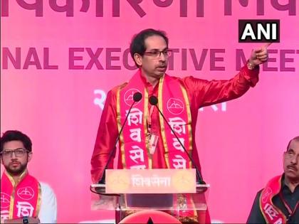 Uddhav Thackeray targets BJP and Narendra Modi in National Executive meeting | छाती 56 इंचाची असून उपयोग नाही, त्यात शौर्य असावं लागतं- उद्धव ठाकरे