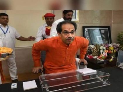 bjp leader atul bhatkhalkar slams shiv sena uddhav thackeray saamana editorial commented on religion congress | ज्वलंत हिंदुत्वाचा नारा देणारे आता म्हणतायत धर्म ही अफुची गोळी, भाजप नेत्याची शिवसेनेवर टीका