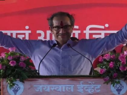 If Manipur is to be pacified, I give the solution; Uddhav Thackeray slams devendra Fadanvis Fadnavis, PM Modi | मणिपूर शांत करायचे असेल तर मी उपाय सांगतो; उद्धव ठाकरेंनी फडणवीस, मोदींना लगावला टोला