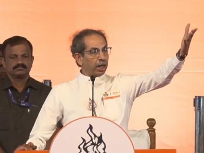 Who looted industries in Maharashtra and took them to Gujarat? Uddhav Thackeray's sharp question | महाराष्ट्रातील उद्योग लुटून गुजरातला कोणी नेले? उद्धव ठाकरे यांचा तिखट सवाल