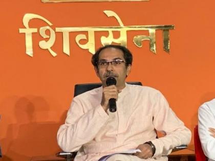 'If you work as a caretaker political activist, know the future' Shiv Sena Warns Police | 'काळजीवाहूंचे राजकीय कार्यकर्ते म्हणून काम कराल तर भविष्याचं भान ठेवा'   