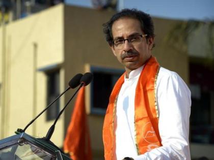 Uddhav Thackeray critics on Congress manifesto, to save BJP's manifesto in latur | भाजपाच्या जाहीरनाम्याच्या बचावासाठी चक्क उद्धव ठाकरे सरसावले, काँग्रेसला सुनावले