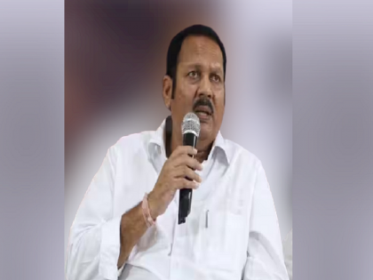 Just because the Maratha community tolerates it doesn't mean you should test them: Udayanaraje | मराठा समाज सहन करतो म्हणून त्यांची तुम्ही परीक्षा बघावी, असा अर्थ होत नाही: उदयनराजे 