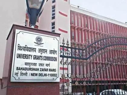 ugc and aicte warn indian students against enrolling in pakistan educational institutes for higher education | पाकिस्तानमधून पदवी घेणाऱ्या विद्यार्थ्यांना धक्का; भारतात मिळणार नाही ॲडमिशन किंवा नोकरी 